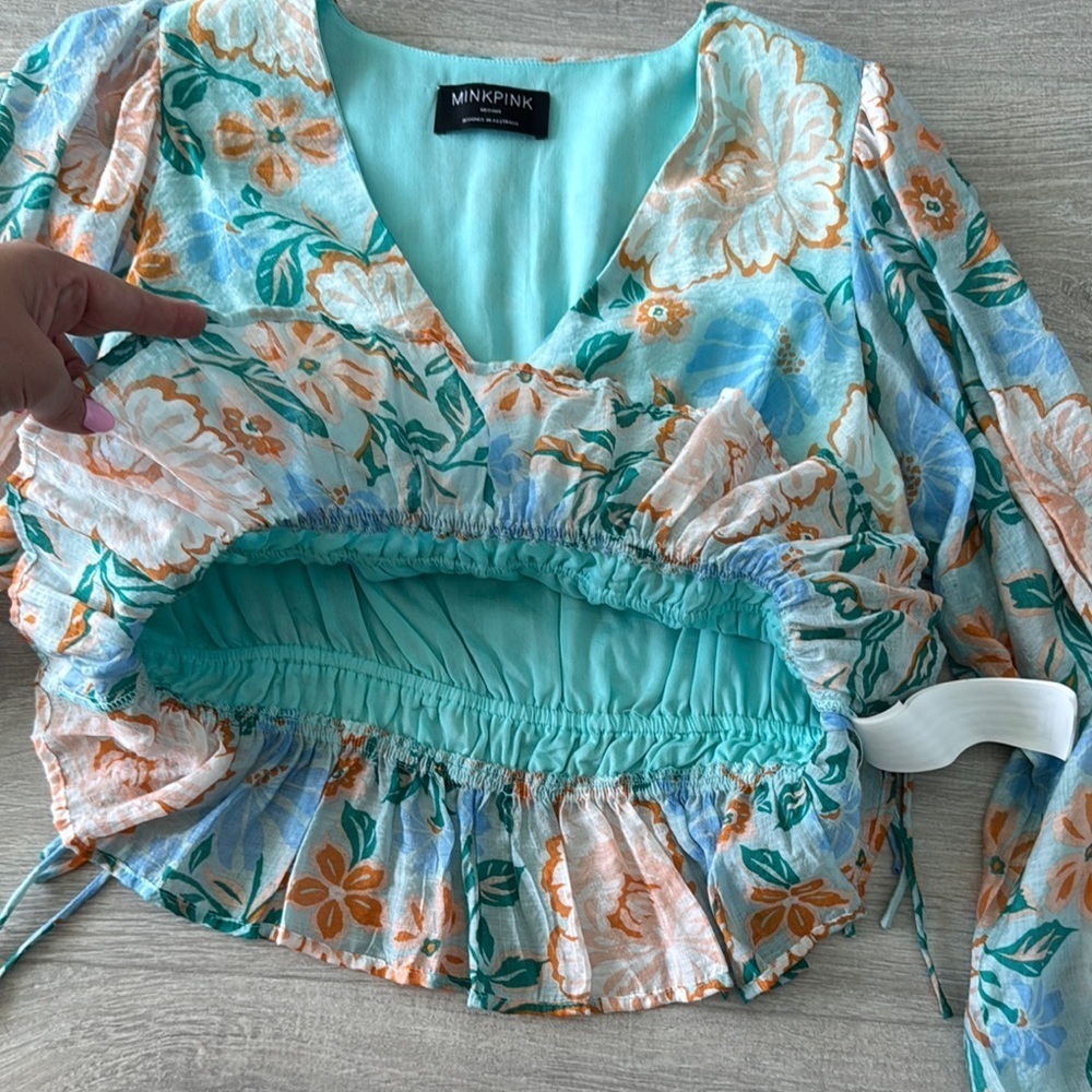 MINKPINK V-Neck Floral Sheer Top Blue Medium - Picture 10 of 10